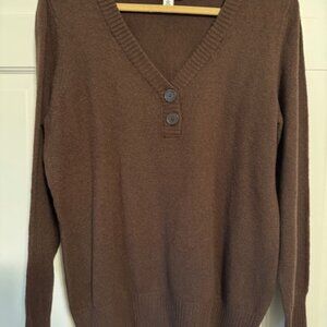 St. Johns Bay XL Brown V-Neck Sweater Never Worn